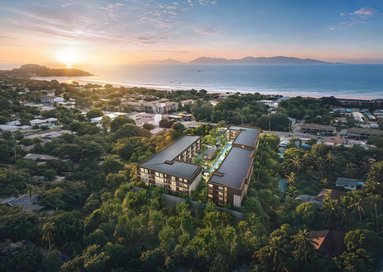 Vue aérienne de la résidence The Astra Samui à Bophut, Koh Samui, au coucher du soleil