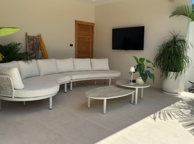 South West Villa à Lamai — salon lumineux