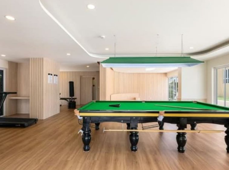 Salle de sport de la résidence The Terraza Samui