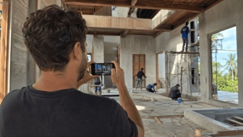 Visite de suivi de chantier filmée à Koh Samui