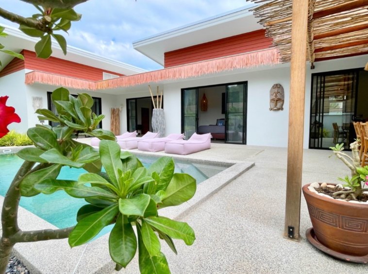 Piscine au sel et pergola en bambou de la Villa An Se Ju