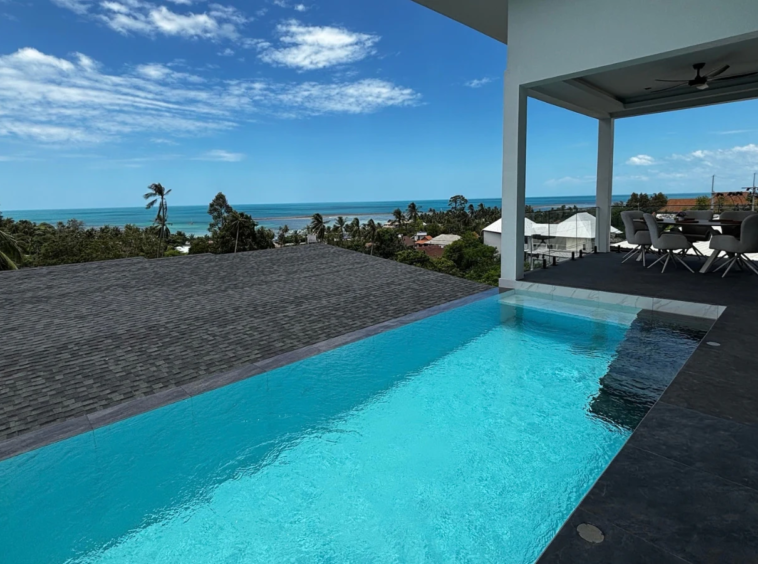 Piscine à débordement avec vue mer panoramique de la Villa Azura, Koh Samui