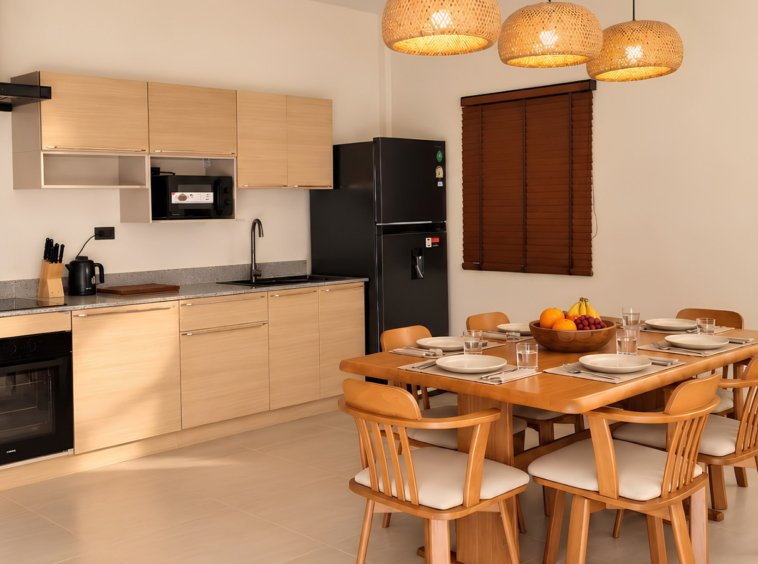 Cuisine équipée et coin repas de la Villa Chana 2 chambres
